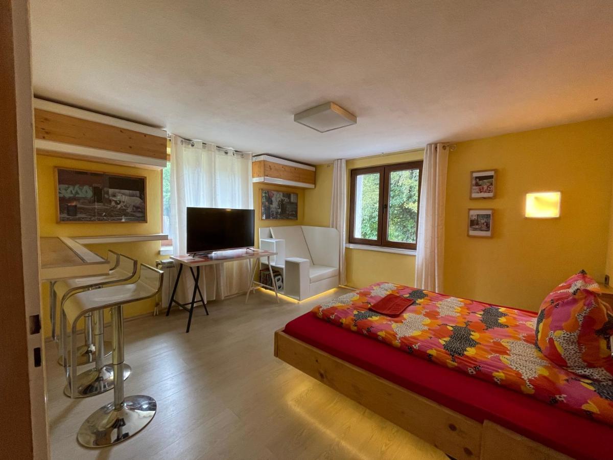 Villa Direkt Am Main Karlstadt Esterno foto