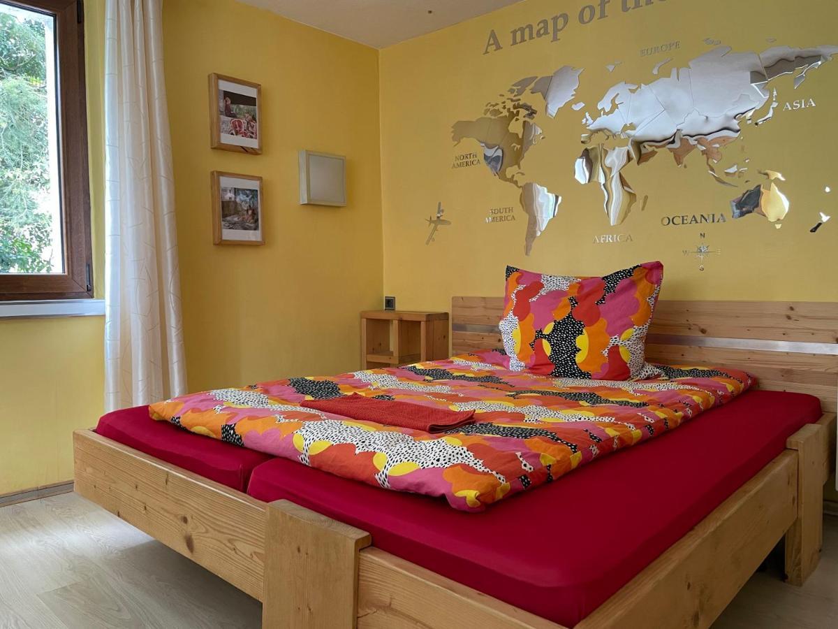 Villa Direkt Am Main Karlstadt Esterno foto