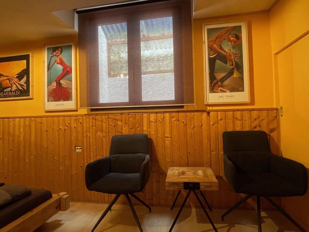 Villa Direkt Am Main Karlstadt Esterno foto