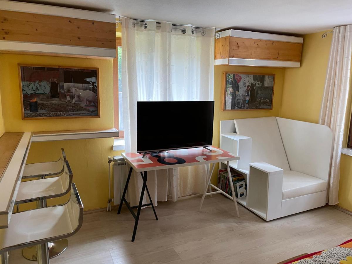 Villa Direkt Am Main Karlstadt Esterno foto
