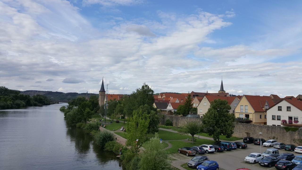 Villa Direkt Am Main Karlstadt Esterno foto